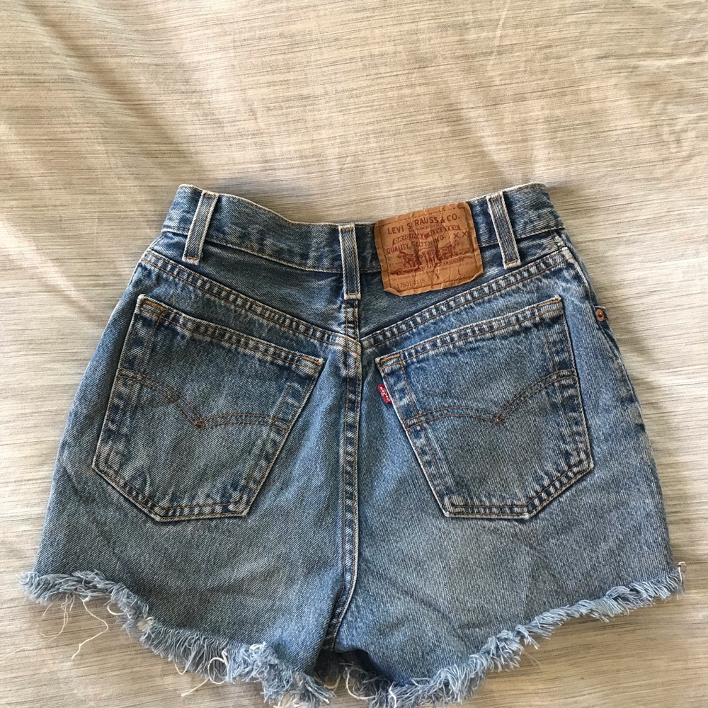 Levi vintage denim shorts